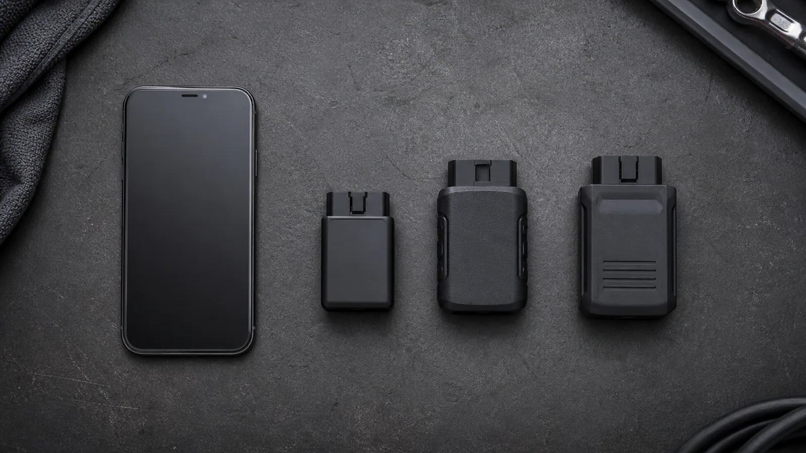 Telefon, mobil uygulama ve OBD adaptörü bağlantı seçenekleri