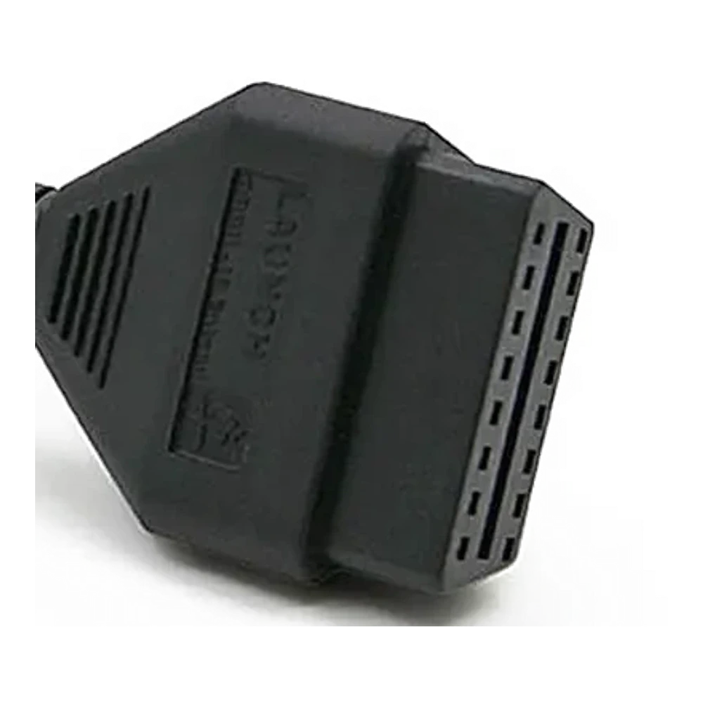 Detail of the Launch OBD2 15 cm extension cable's female OBD2 socket and housing
